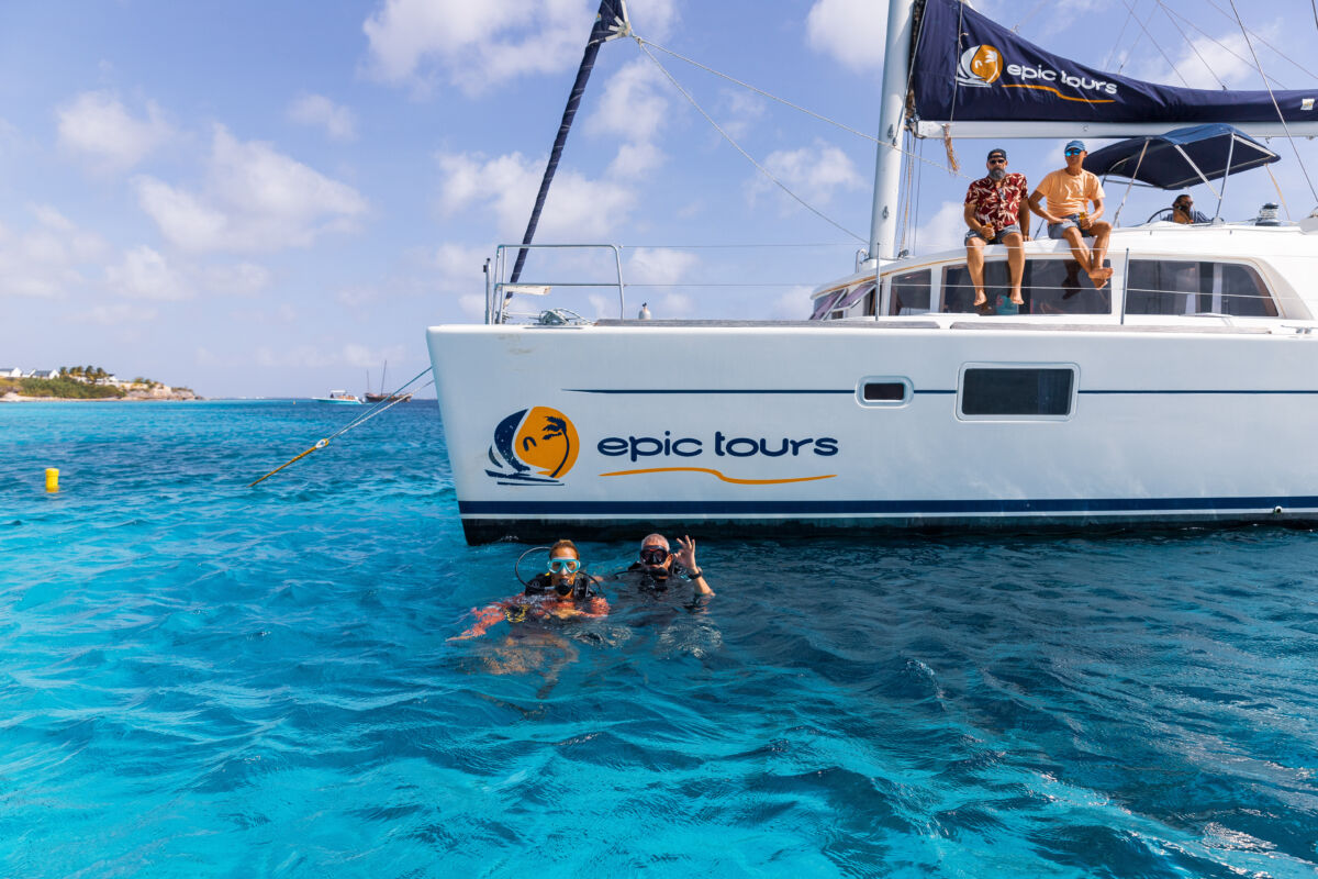 Bonaire: Catamaran tur - Sejl, dyk og spis