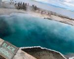 guide-til-yellowstone-national-park-black-pool